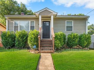 5803 Ravenswood Rd E, Riverdale, MD 20737