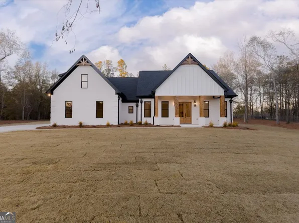 6975 Columbus Rd, Lizella, GA 31052