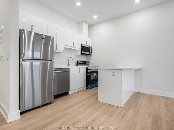 153 King St W, Chatham Kent, ON