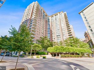 851 N Glebe Rd APT 1712, Arlington, VA 22203