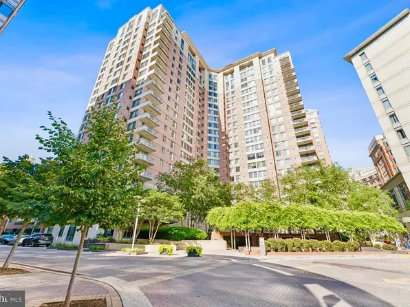 851 N Glebe Rd APT 1712, Arlington, VA 22203