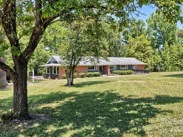 104 Park Dr, Kershaw, SC 29067