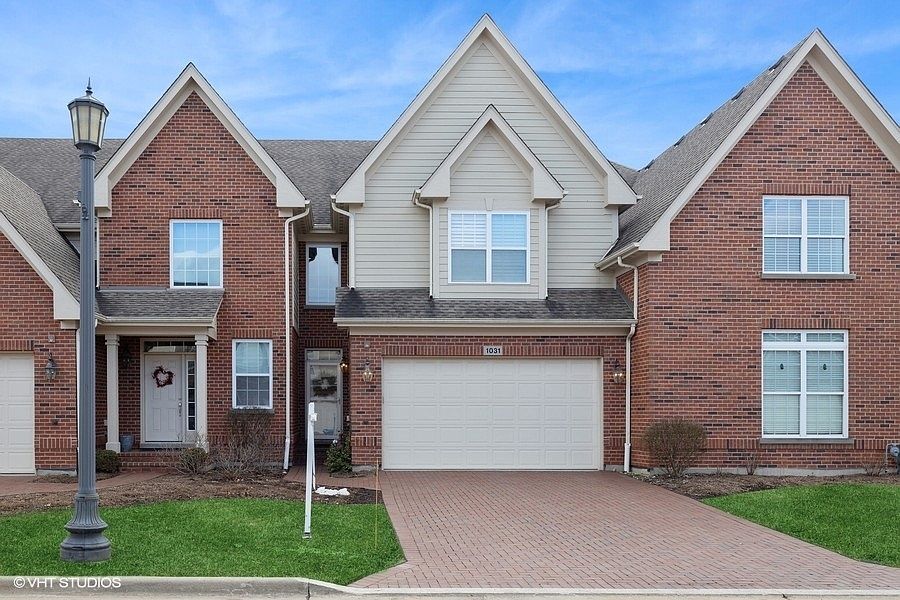 1st image of 1031 Hickory Dr