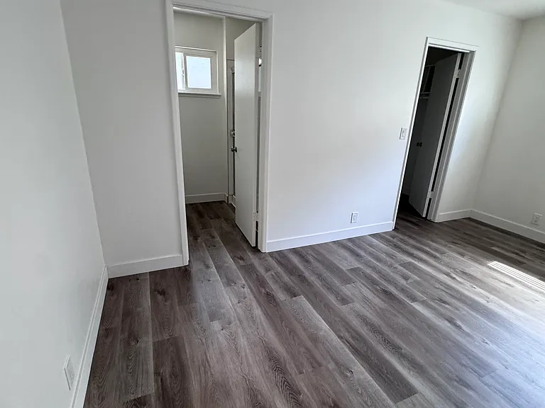 7225 Castilian Ct #7225 — Photo 21