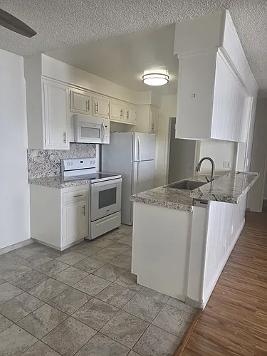 12776 Caswell Ave #203 Photo 1