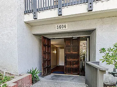 3604 W Estates Ln #304 — Photo 16