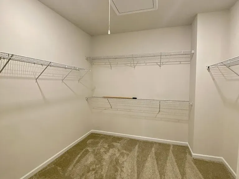 3217 Glenn Hope Way — Photo 10