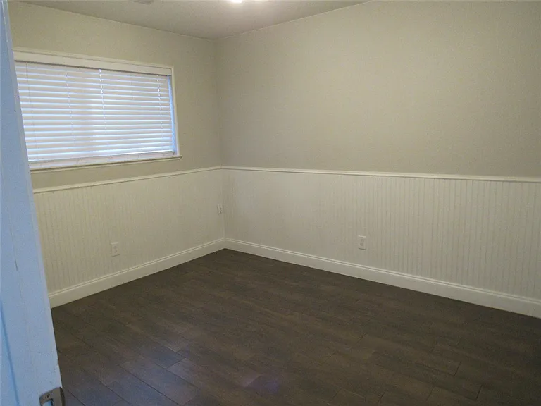22710 Leedstown Ln — Photo 20
