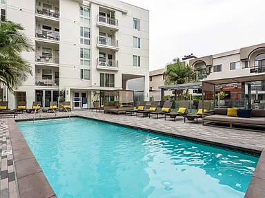 The Desmond at Wilshire