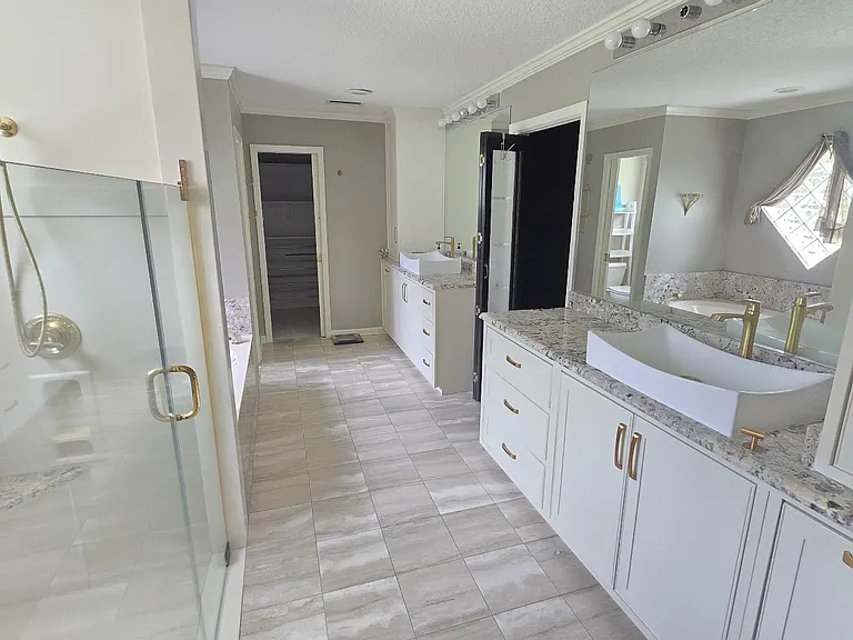 12556 Joby Ln E — Photo 19