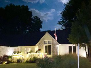 1604 E Vincent Dr, Springfield, MO 65804