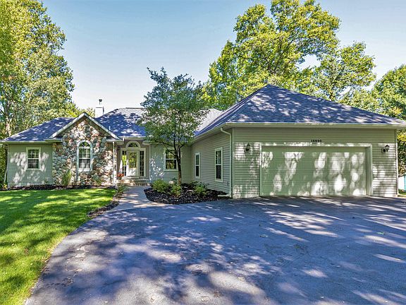 4th image of 10890 Boxwood Dr
