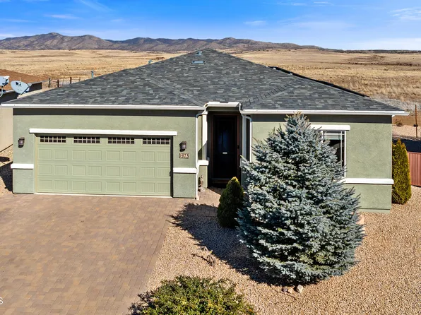973 N Soliz St, Dewey, AZ 86327