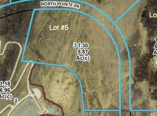 5408 N Pointe Dr, Saint Joseph, MO 64506