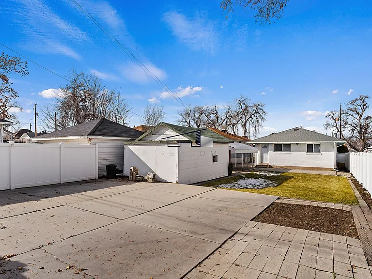 3480 Ogden Ave — Photo 25