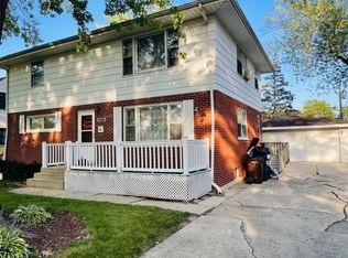 927 Ellis Ave, Winthrop Harbor, IL