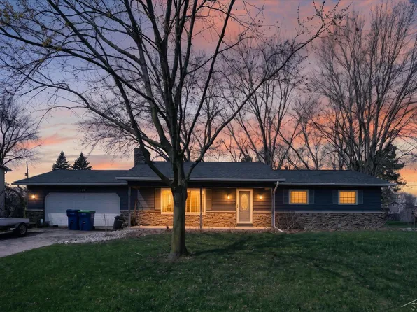 340 Winthrop Ln, Saginaw, MI 48638