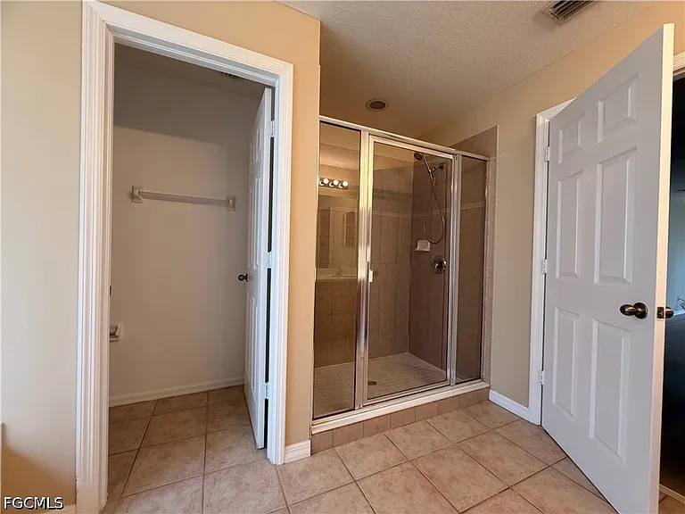 8360 Silver Birch Way — Photo 18