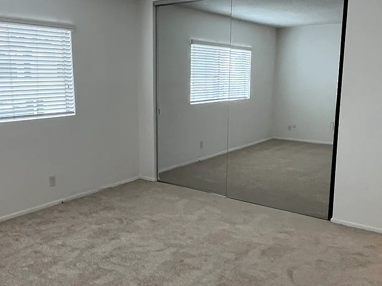 12424 Texas Ave — Photo 12