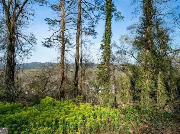 111 Lookout Cir, Rome, GA 30161