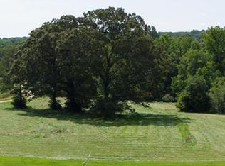 482 Hooper Rd, Commerce, GA 30530