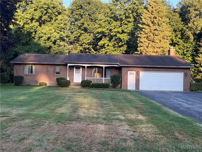 30 Tiffany Ln, Lancaster, NY, 14086