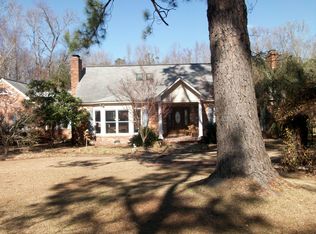 111 Veal St, Swainsboro, GA 30401