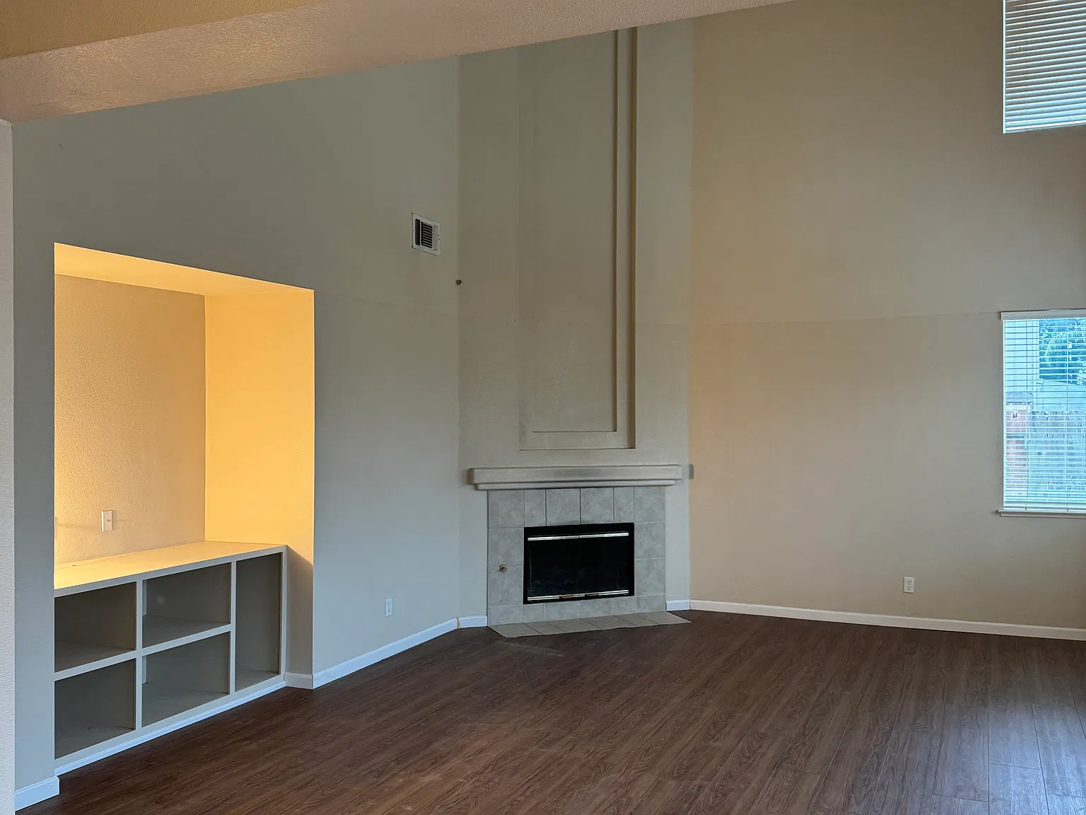 219 Nebraska Dr — Photo 3