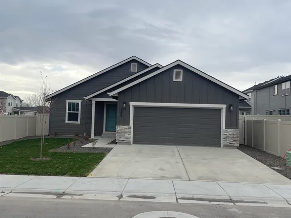 555 S Brezza Ave, Kuna, ID 83634