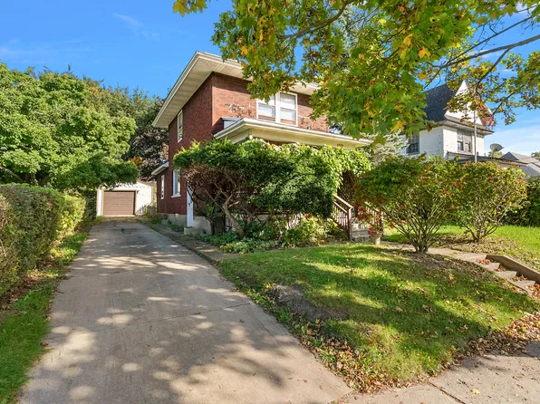 122 N Glenwood Ave, Pontiac, MI 48342