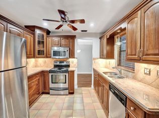 723 NW 42nd Way, Deerfield Beach, FL 33442