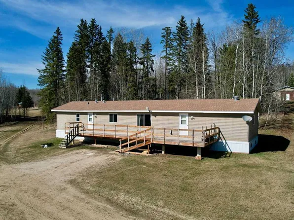 11226 E Township Road 553, Yellowhead County, AB T7E 5C5