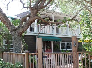 392 Ocean Blvd, Atlantic Beach, FL 32233