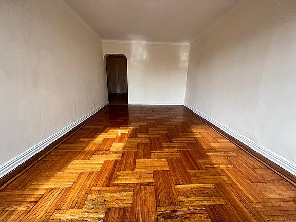 4th image of 400 E 17th St #6M