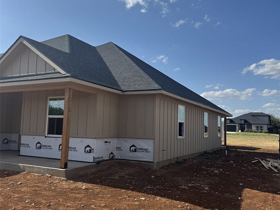 2nd image of 409 Cirrus Cir