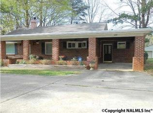 1009 Big Cove Rd SE, Huntsville, AL 35801