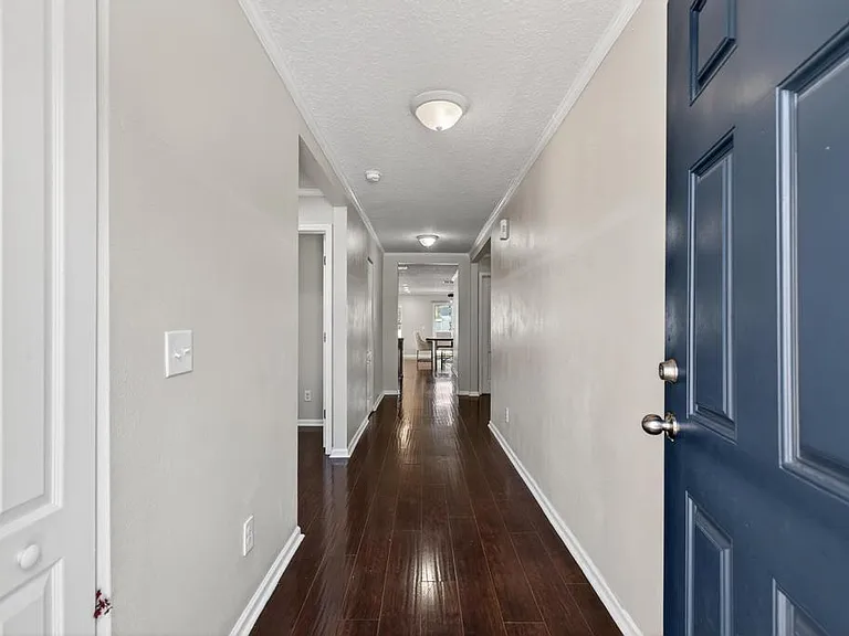 7163 Bedfordshire Ln — Photo 4
