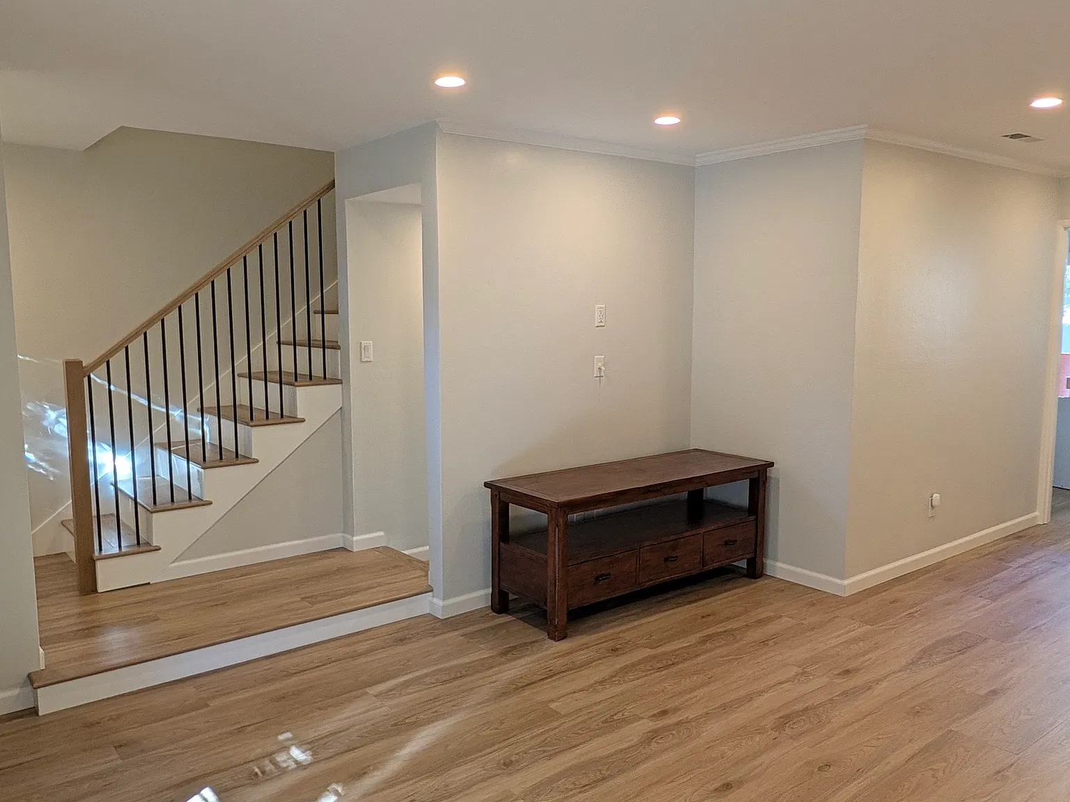 3 bed, 2.5 bath, 1440 sqft, $4,500 — Photo 4