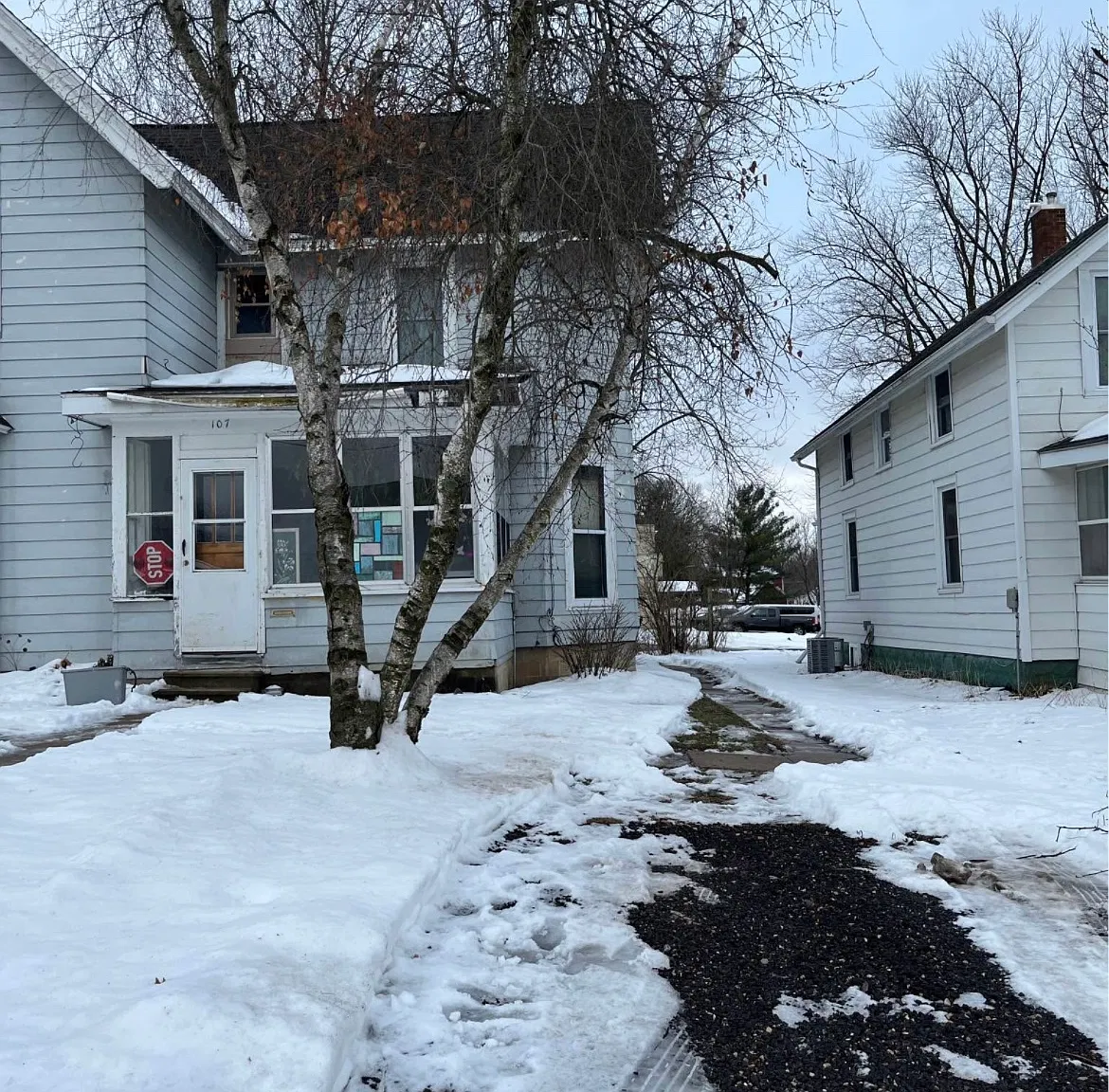 111 Morse St — Photo 1