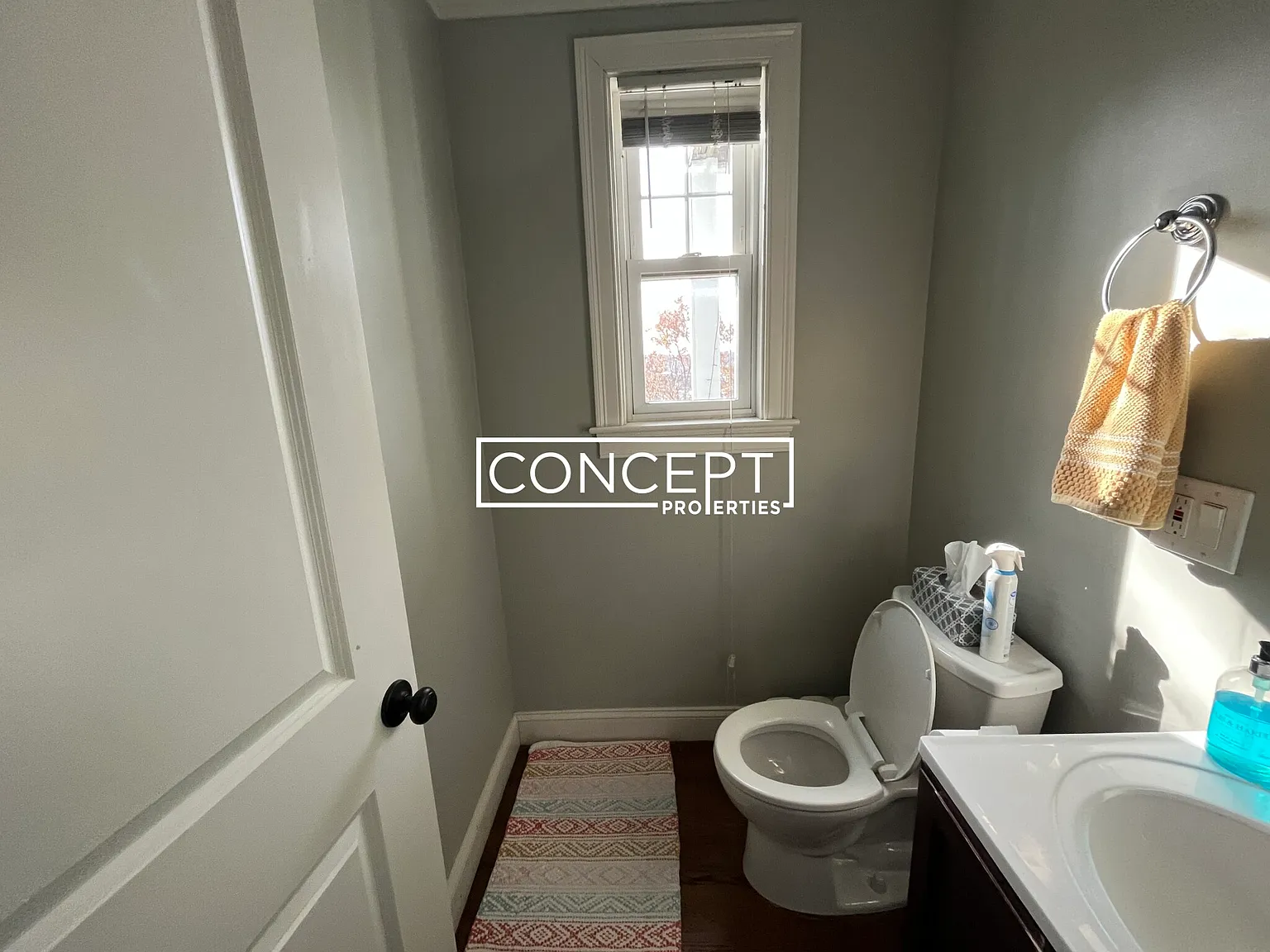 3 bed, 1.5 bath, $3,500 — Photo 4