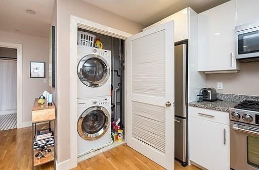 3rd image of 150 Saint Paul St #116