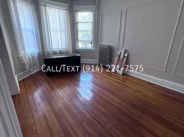 100 McLean Ave #2, Yonkers, NY 10705