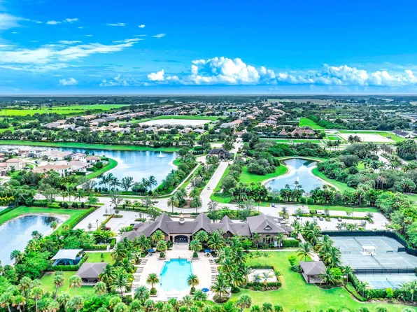 9139 Grand Prix Lane, Boynton Beach, FL 33472