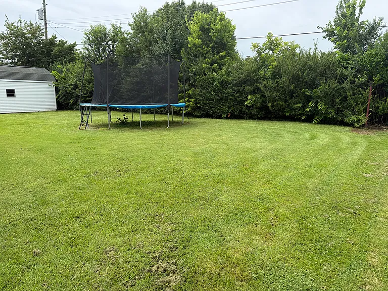 209 Hiawatha Trl — Photo 15