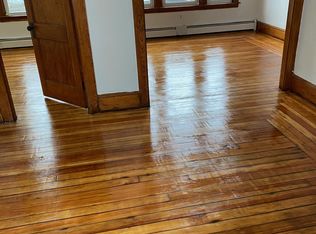 727 Main St, Pawtucket, RI 02860