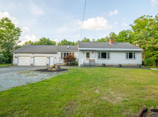 323 George Schnopp Rd, Hinsdale, MA 01235