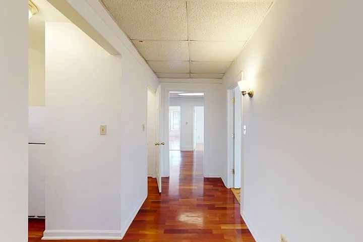 5237-5245 S. Kenwood Avenue — Photo 105