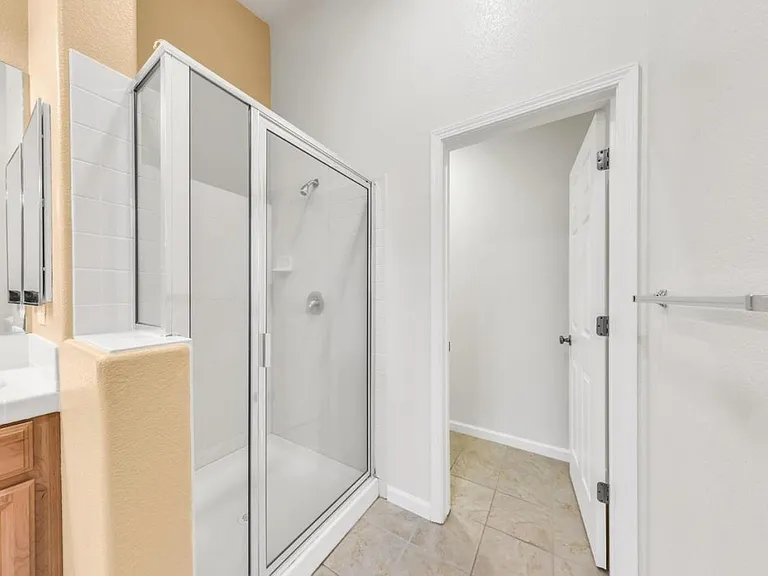 425 Regatta Ln #103 — Photo 18
