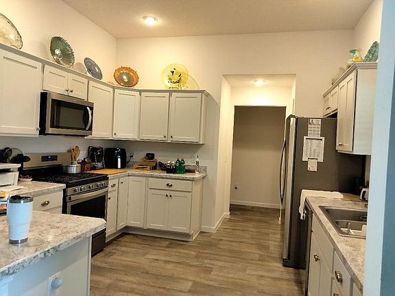 4th image of 5294 Dyer Ct