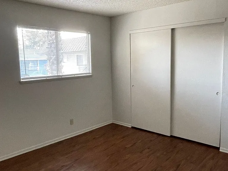 1295 Downard Ln — Photo 17